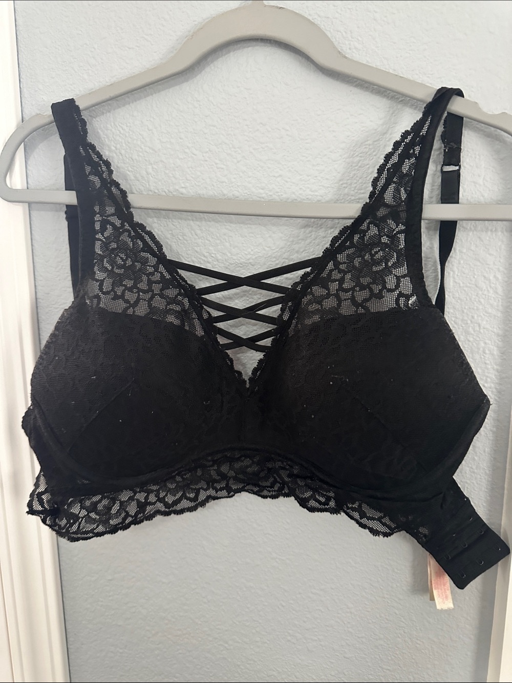 Black Lace Crisscross Bralette - Women Intimates & Sleepwear